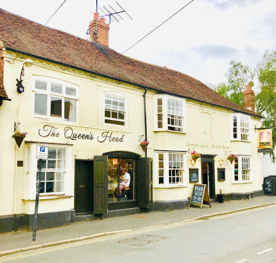 The Queens Head Stratford-upon-Avon Buitenkant foto